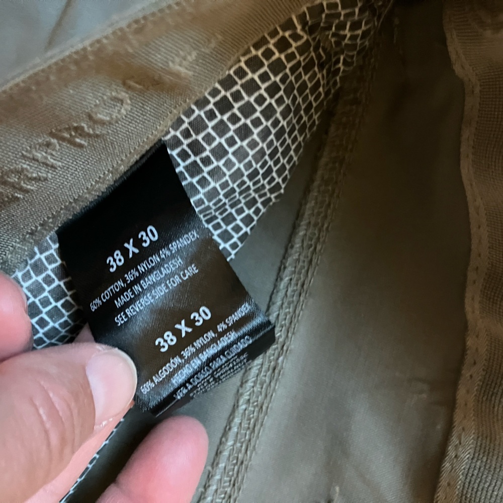 Men’s weatherproof pants size 38/30 like new condition - Picture 2 of 3